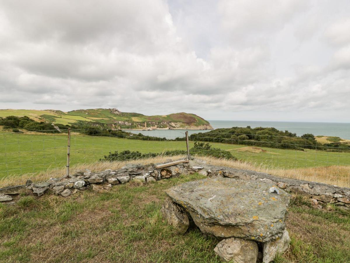 Porthwen Lodge Amlwch Экстерьер фото