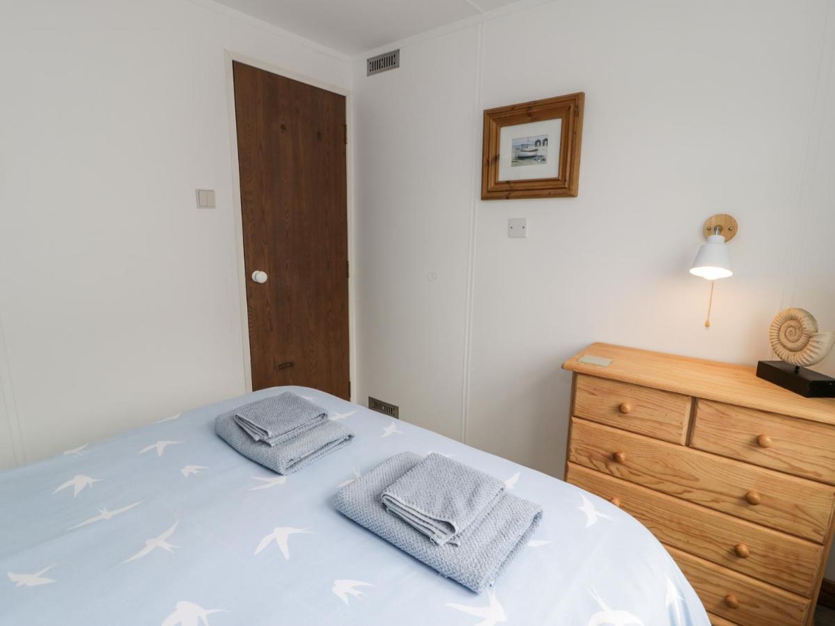 Porthwen Lodge Amlwch Экстерьер фото